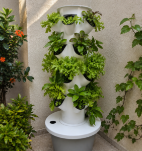 20 Planter Food Grade Vertical Hydroponic Tower Kit